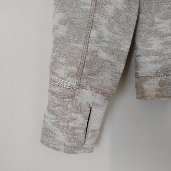 Lululemon Its Rulu Run Long Sleeve Shirt Data Rush Jacquard Size 6 - Picture 10 of 16